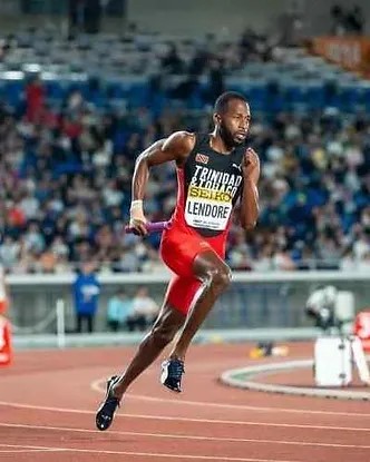 Deon Lendore running